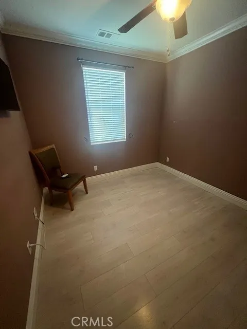 27299 Stonehurst Drive, Menifee, California 92585 home-pic-23